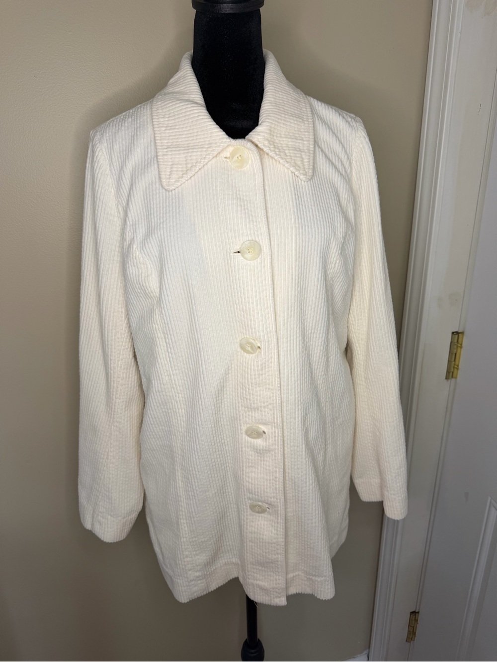 J. Jill Cream Seersucker Button-Front Jacket Coat Size Small - 100% Cotton